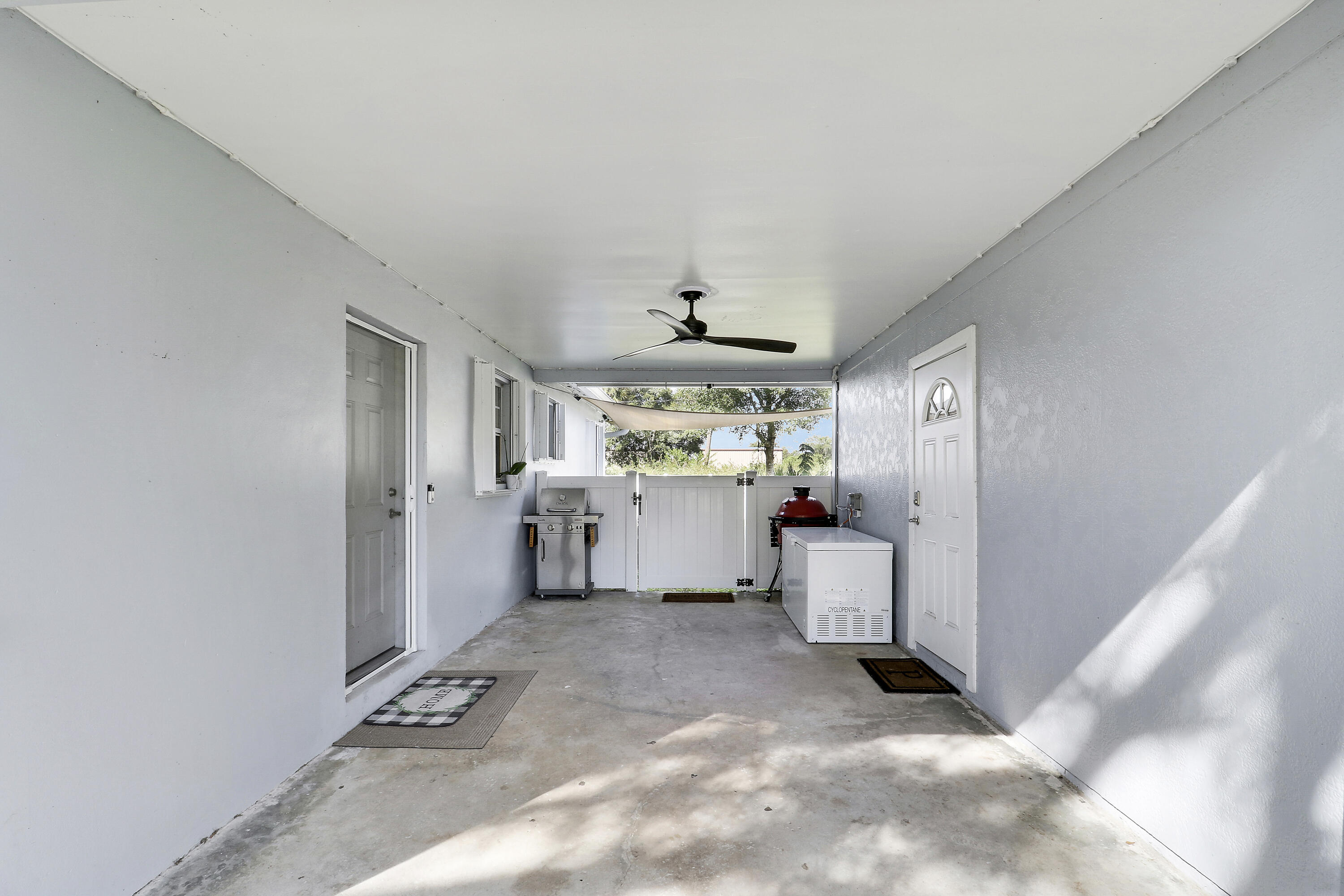 1002 Northwest 7th Street Okeechobee, FL 34972 - Photo 25 of 29 House1-25