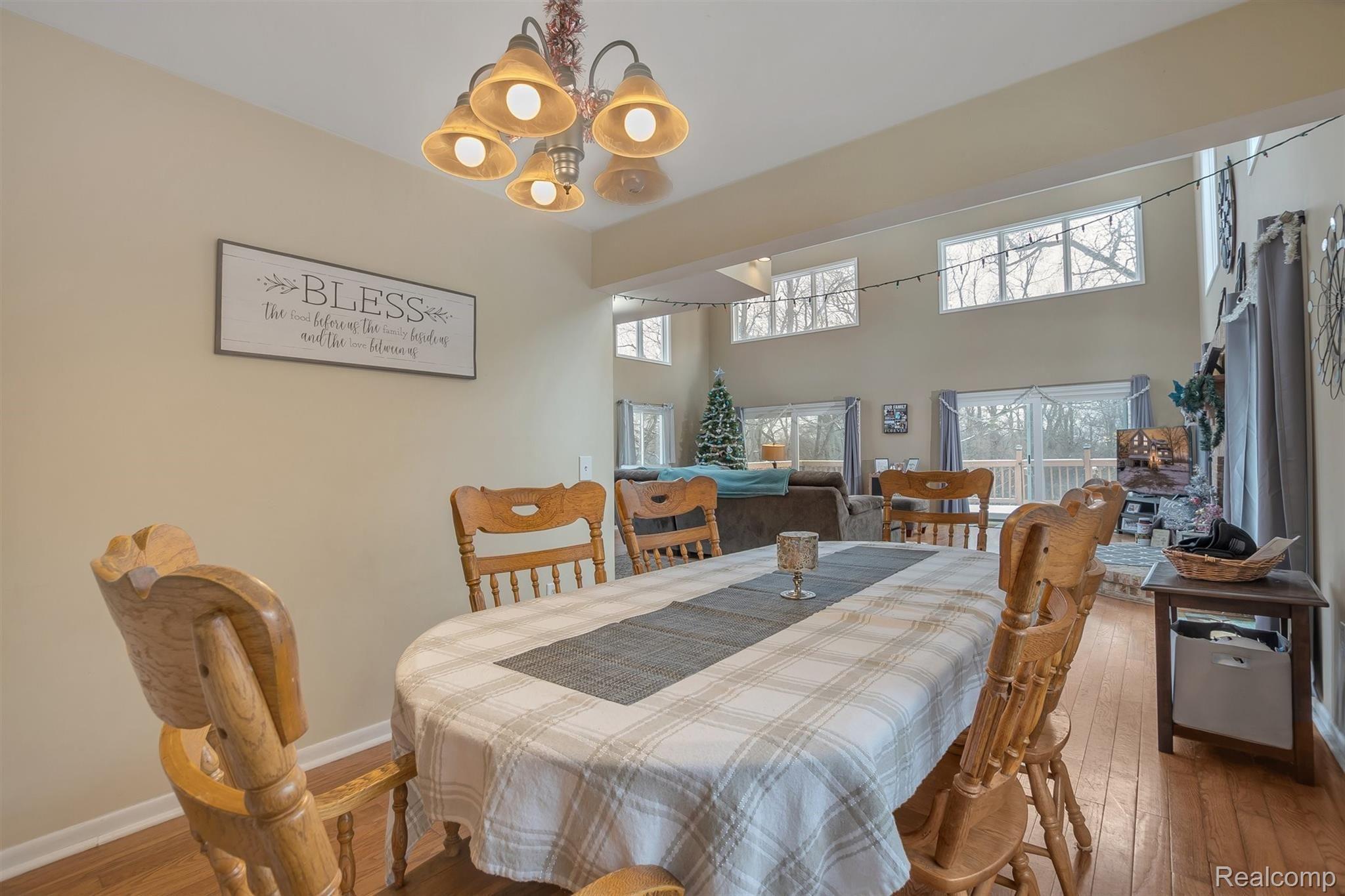 9689 Carpenter Road Milan, MI 48160 - Photo 11 of 37 11-9689-Carpenter-Rd-WindowStill-Re.jpg