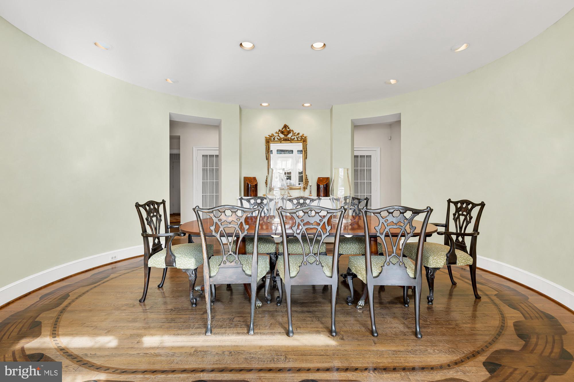 10004 Iron Gate Road Potomac, MD 20854 - Photo 14 of 45 Dining Room