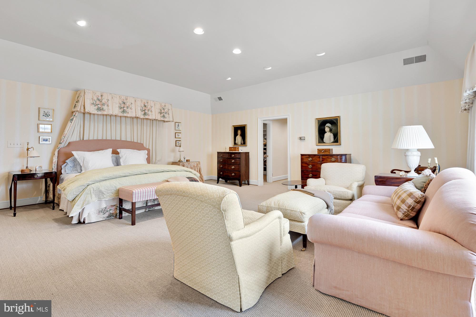 10004 Iron Gate Road Potomac, MD 20854 - Photo 30 of 45 Primary Bedroom