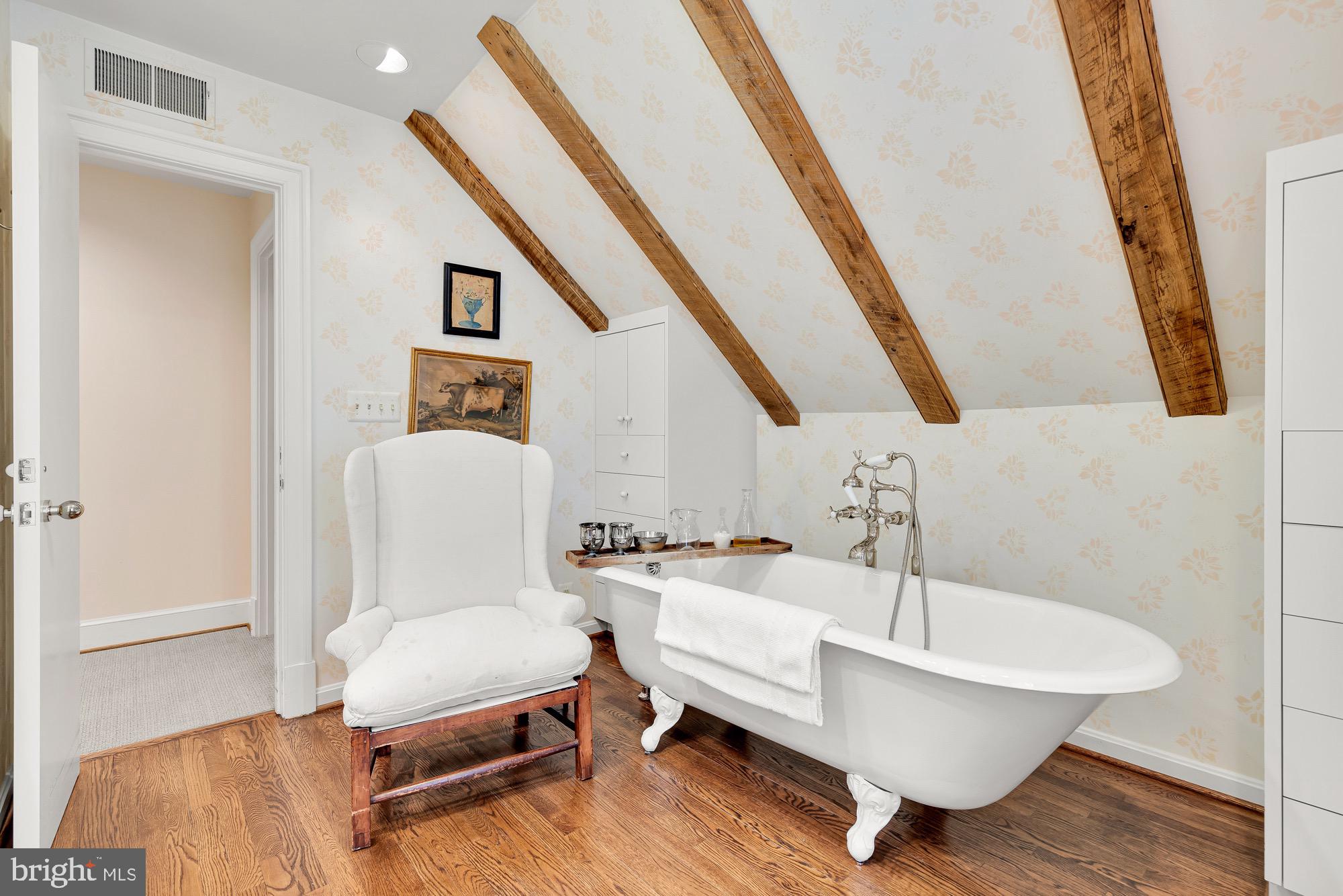 10004 Iron Gate Road Potomac, MD 20854 - Photo 33 of 45 Primary Bathroom 2