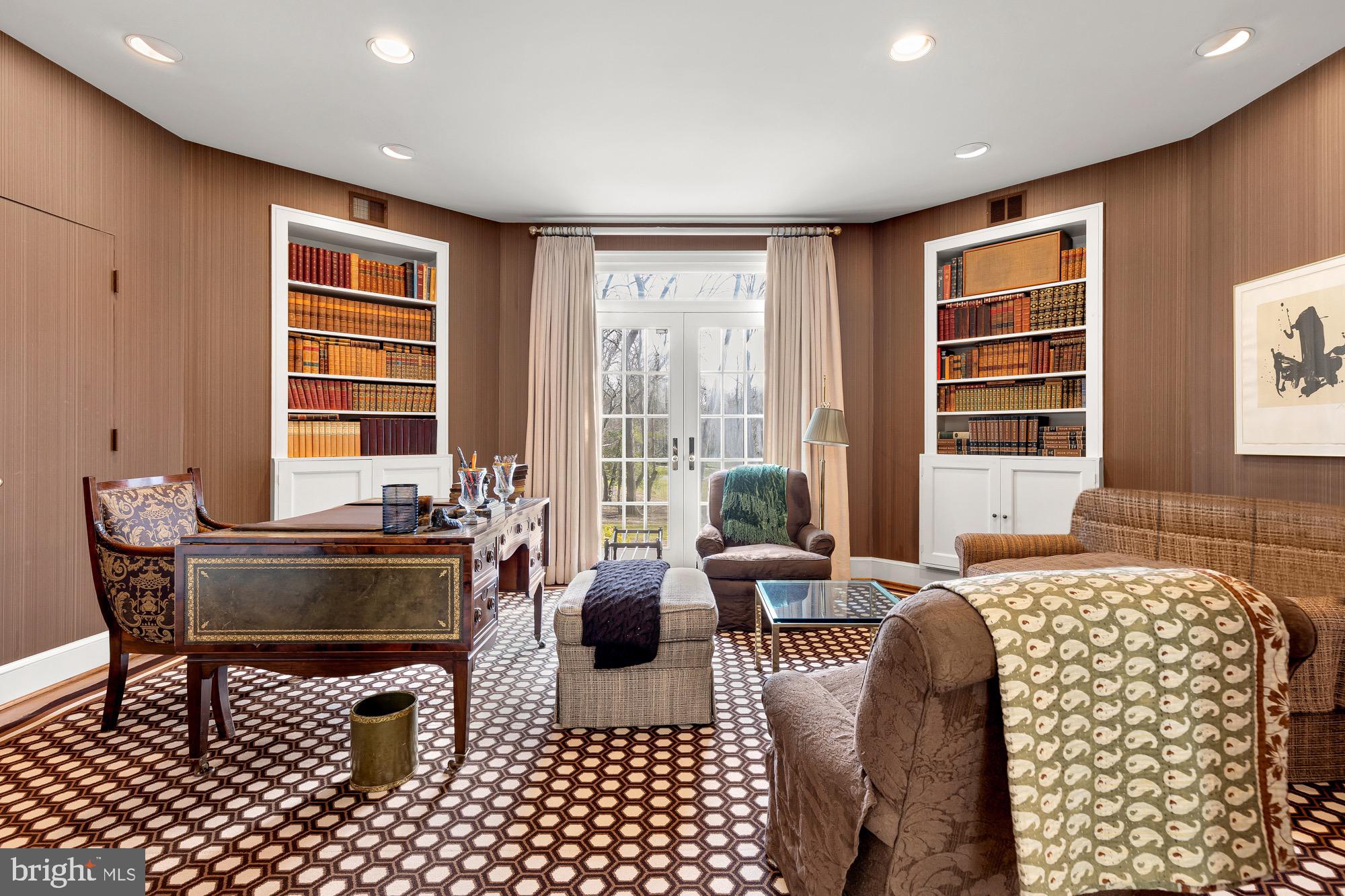 10004 Iron Gate Road Potomac, MD 20854 - Photo 9 of 45 Study