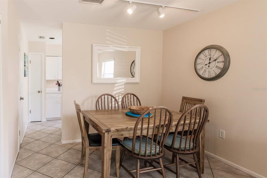 6020 Midnight Pass Road, Unit 61 Sarasota, FL 34242 - Photo 10 of 13