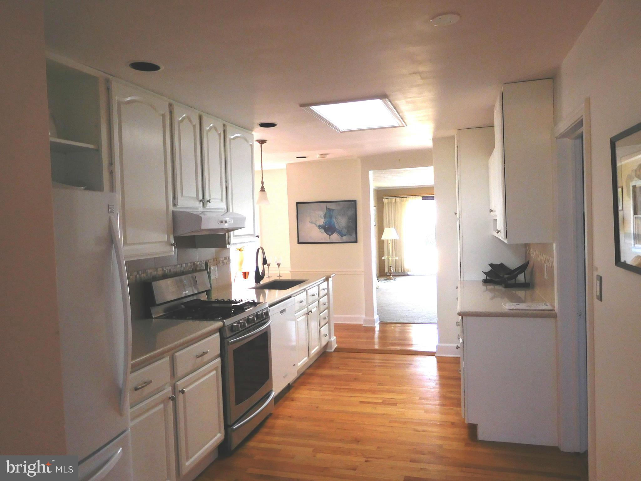 103 Sunrise Avenue Ridgely, MD 21660 - Photo 4 of 23 Kitchen
