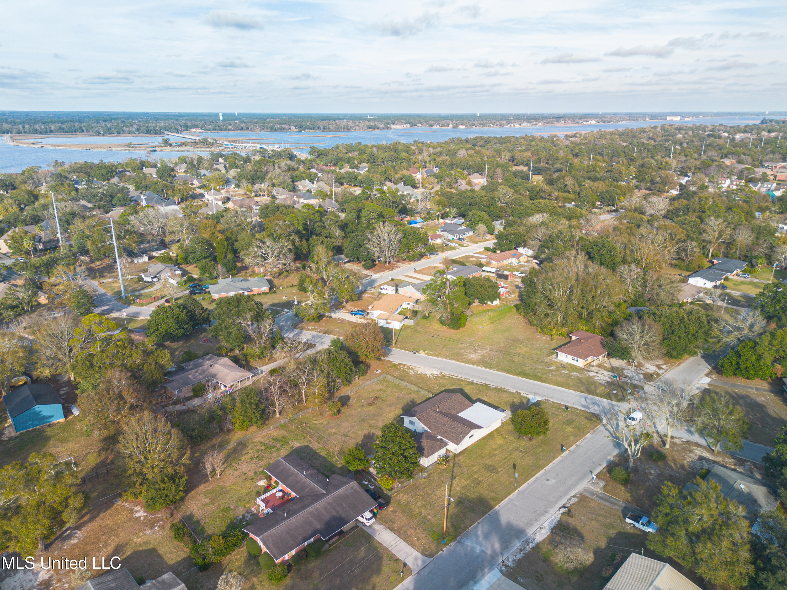 2470 Carter Road Biloxi, MS 39531 - Photo 23 of 26 23-9