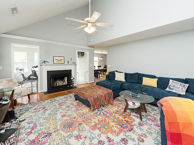745 Shell Sand Road Charleston, SC 29412 - Photo 4 of 28 04