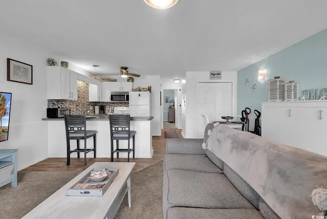 $158,000 | 1881 Colony Drive, Unit 7G, Surfside Beach, SC 29575