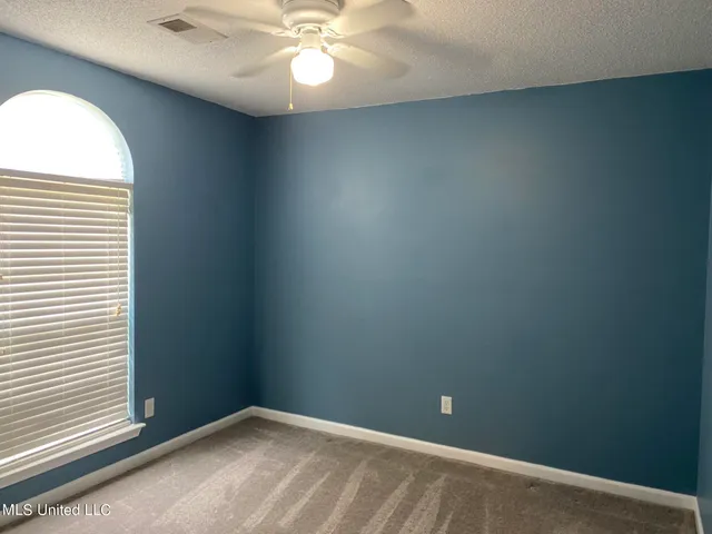 $2,025 | 6166 Sandbourne East, Olive Branch, MS 38654