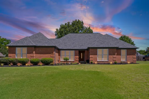 $465,000 | 304 Spring Mill Road, Collierville, TN 38017