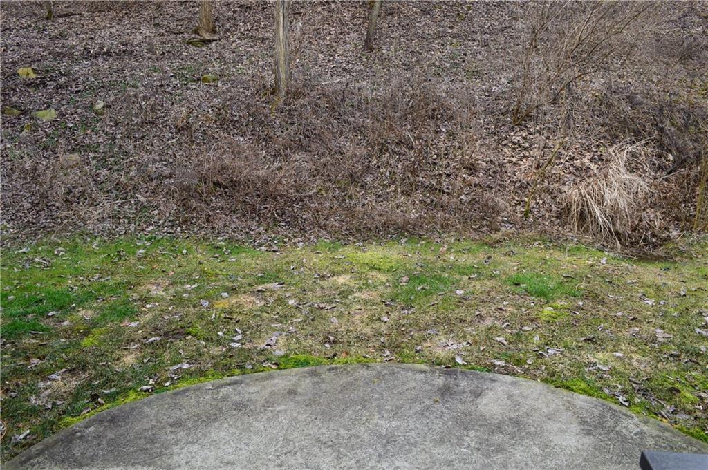 2303 Old Greentree Road Carnegie, PA 15106 - Photo 11 of 11 Gallery Image 11