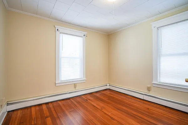 $2,195 | 15 Casimir Street, Unit 3, Westfield, MA 01085