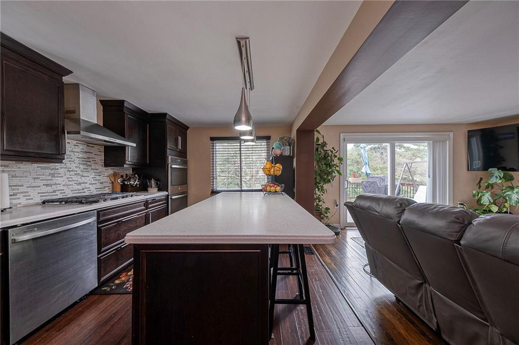 632 Highview Road Pittsburgh, PA 15234 - Photo 5 of 37