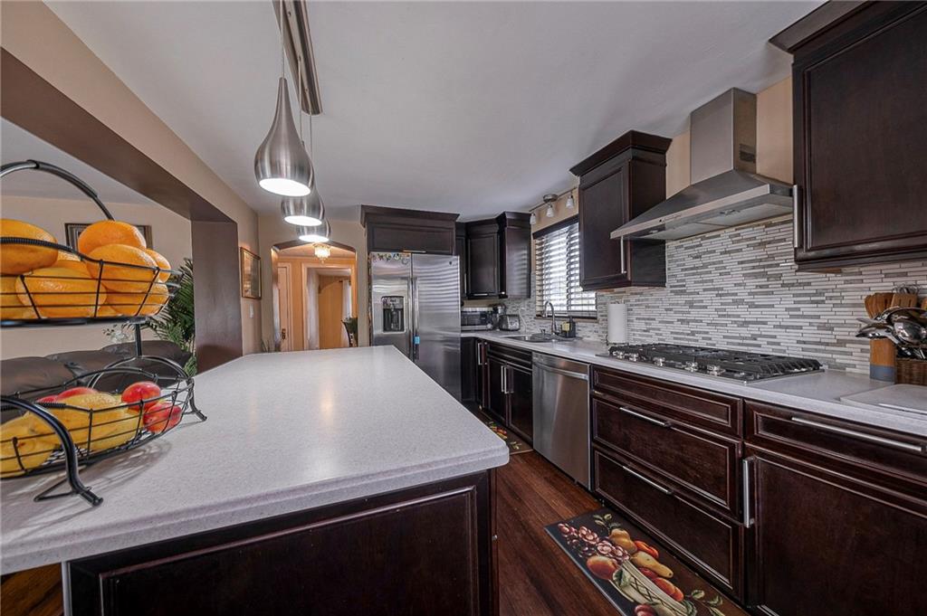 632 Highview Road Pittsburgh, PA 15234 - Photo 7 of 37