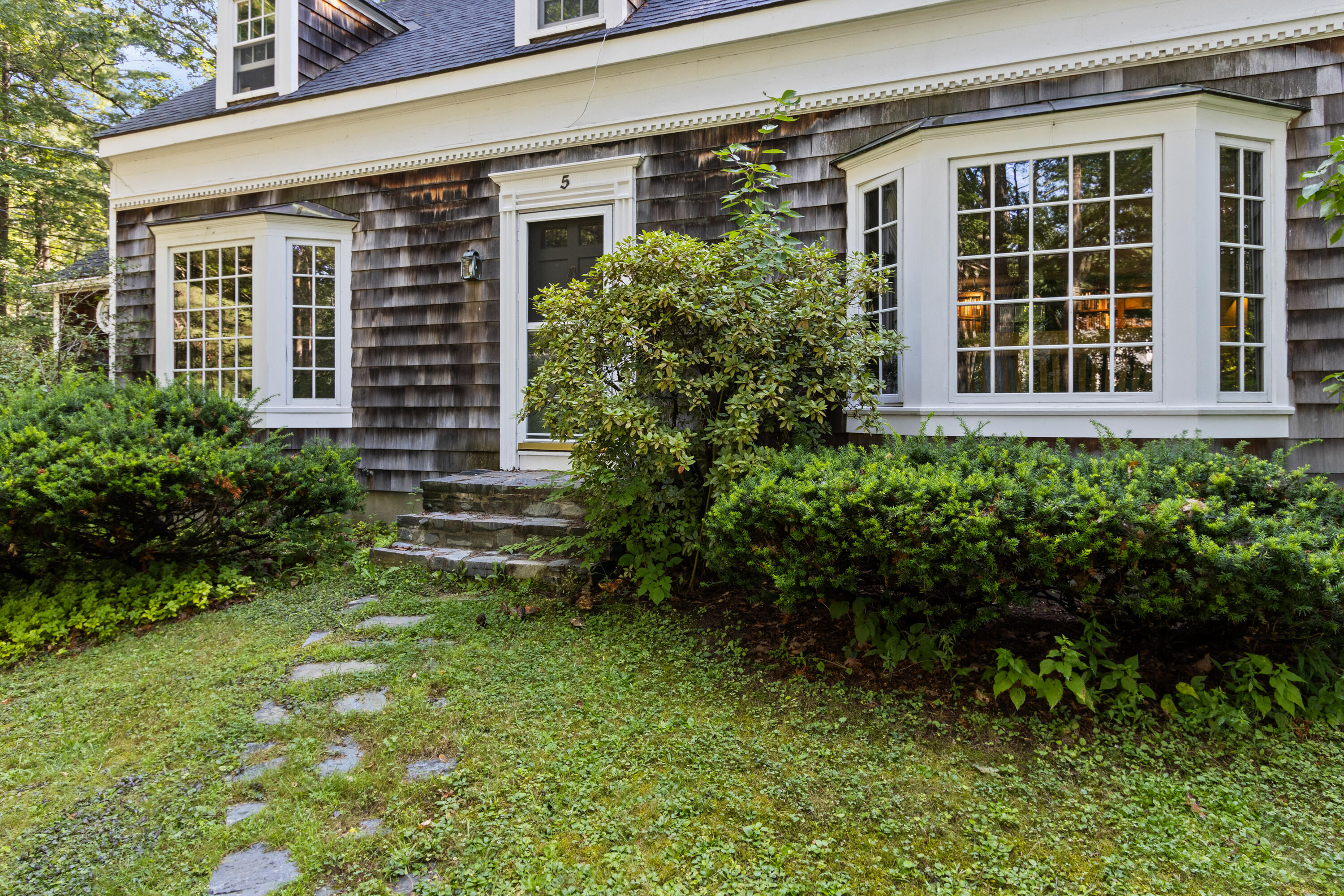 5 Lindenwood Road Cape Elizabeth, ME 04107 - Photo 25 of 92 20260811TR-61006