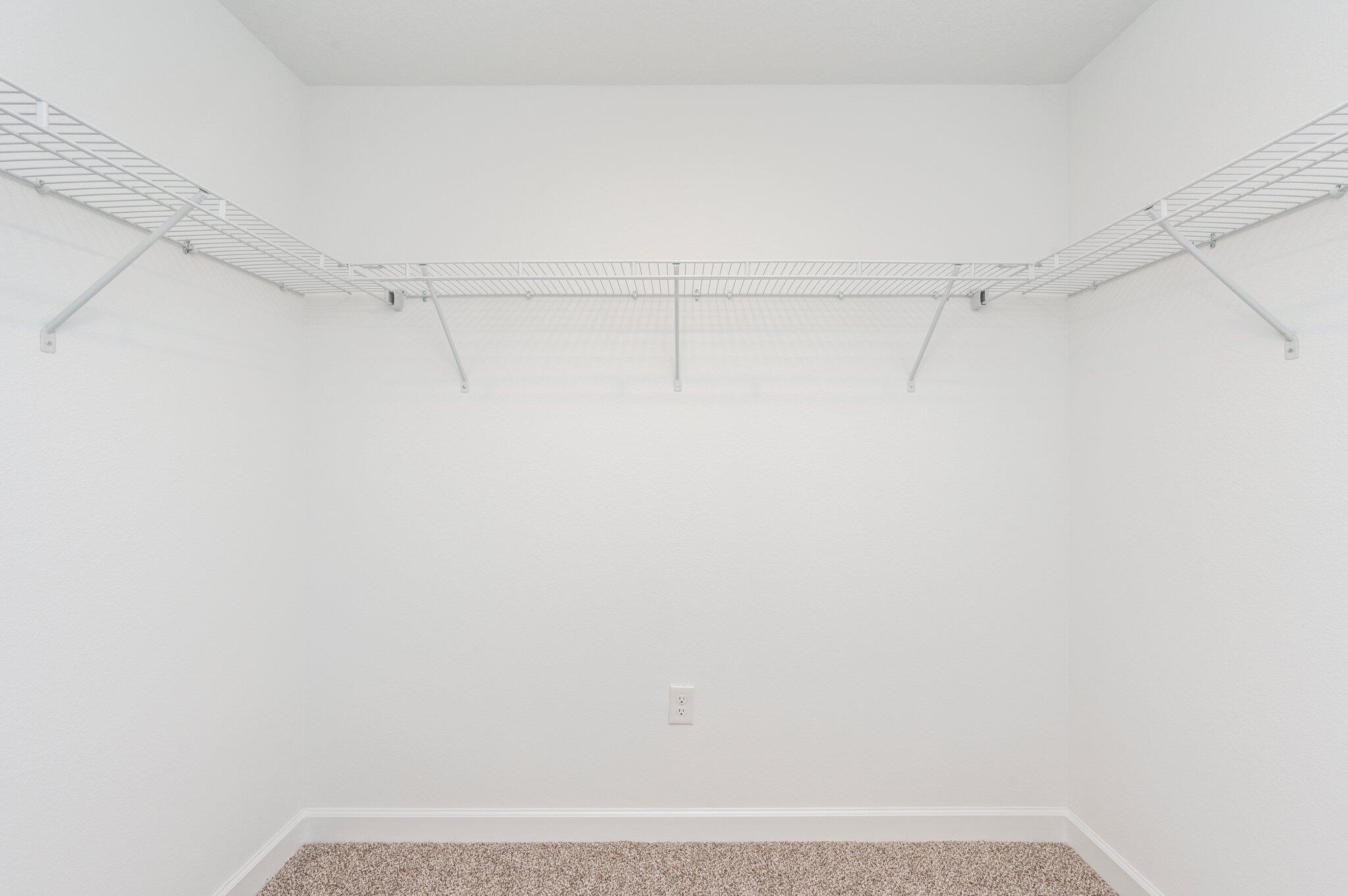 3158 Chestnut Street Crestview, FL 32539 - Photo 19 of 26 a view of small space