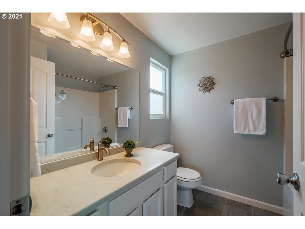 741 Salamander Road Southeast Jefferson, OR 97352 - Photo 17 of 32 Gallery Image 17