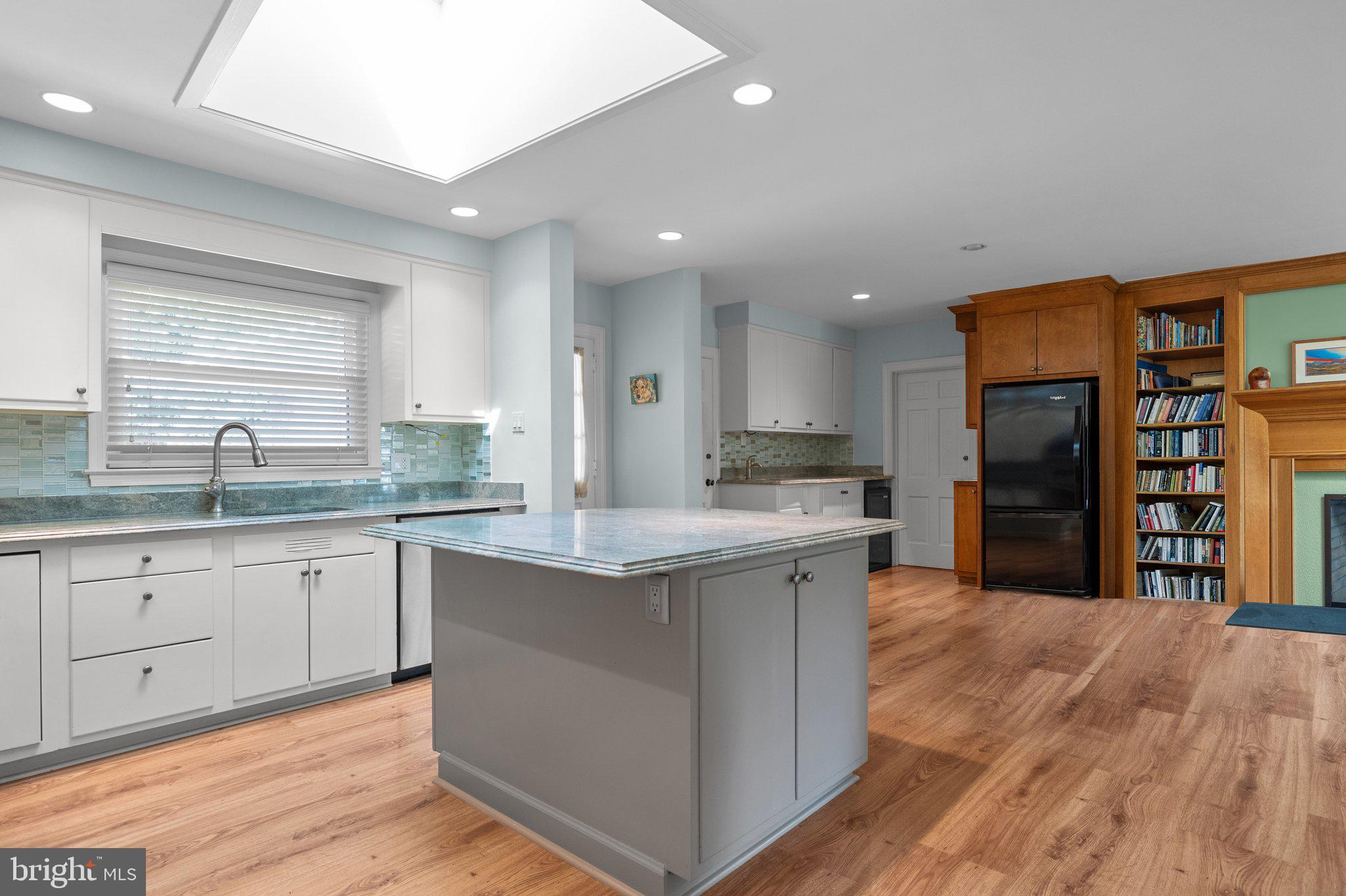 1364 Welsh Road Huntingdon Valley, PA 19006 - Photo 10 of 51 Kitchen