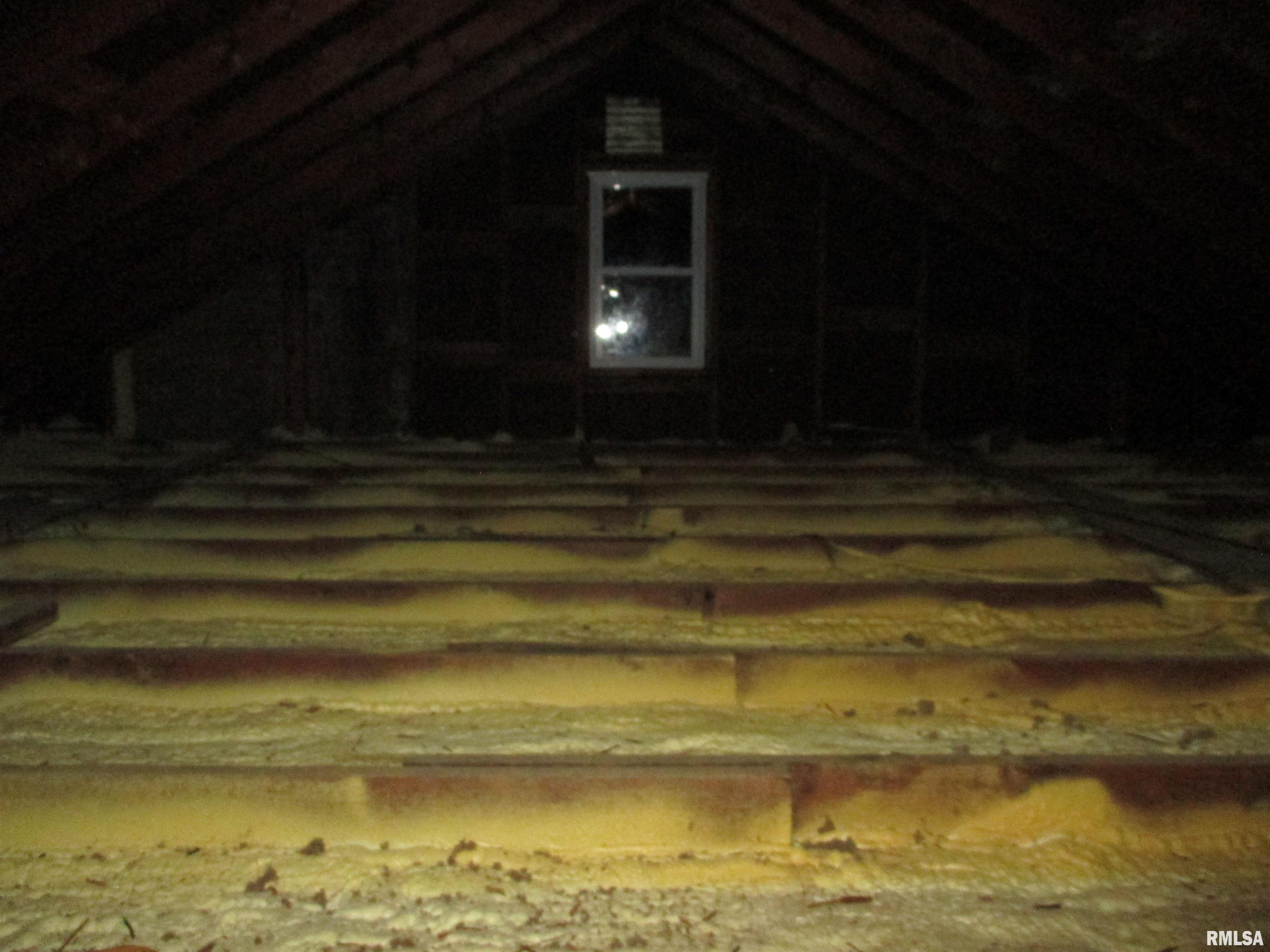 2211 West Clarke Avenue West Peoria, IL 61604 - Photo 23 of 53