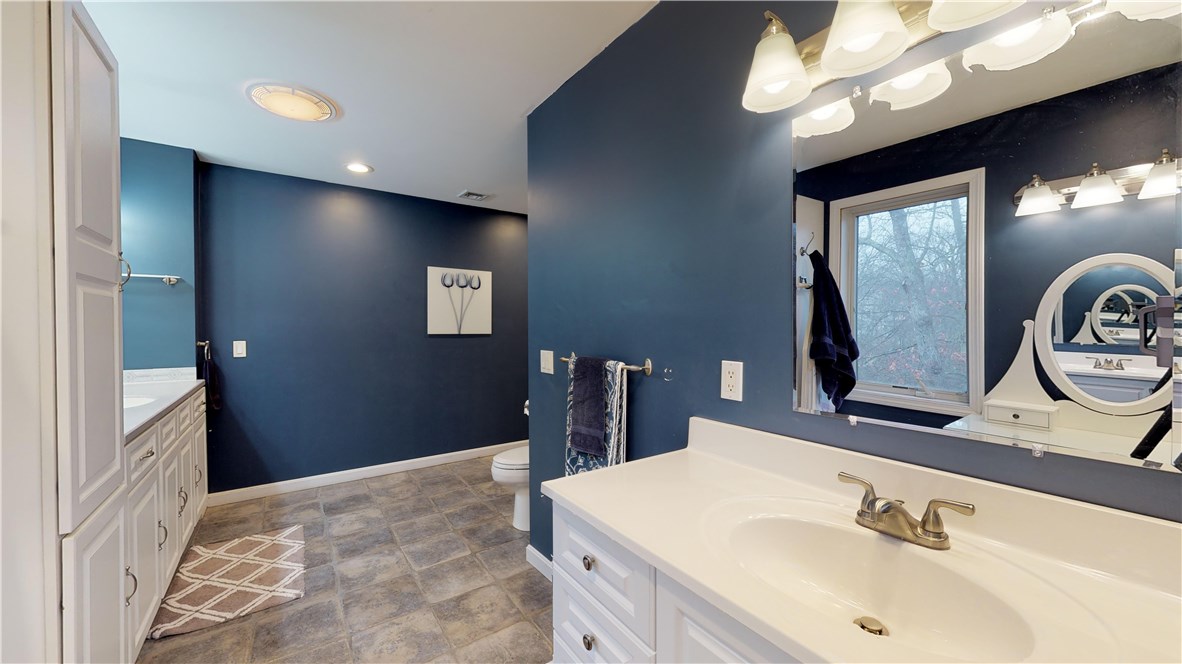23 Doire Road Cumberland, RI 02864 - Photo 16 of 38