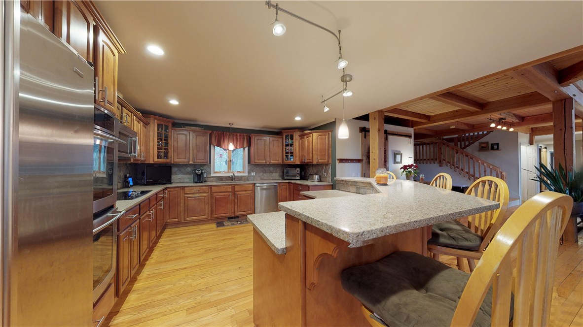 23 Doire Road Cumberland, RI 02864 - Photo 4 of 38