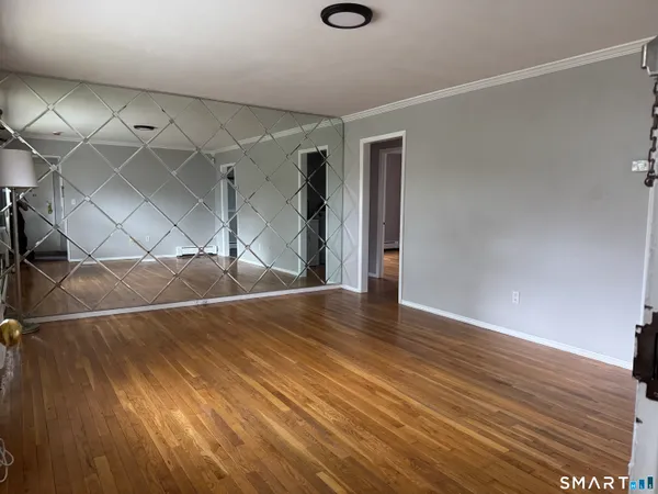$2,200 | 239 Cherry Hill Drive, Unit 2A, Bridgeport, CT 06606