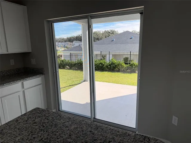 $2,100 | 1200 Port Blue Way, Lady Lake, FL 32159