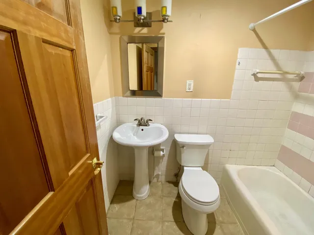 $89,900 | 1818 Northeast Arthur Street, Unit 2, Minneapolis, MN 55418