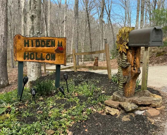 $795,000 | 2901 North Pierce Drive, Solsberry, IN 47459