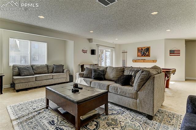 452 Talus Road Monument, CO 80132 - Photo 27 of 41
