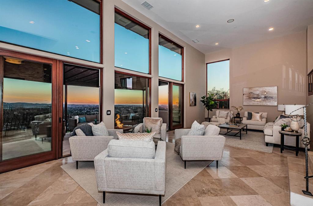 2362 Edgehill Road Vista, CA 92084 - Photo 13 of 62