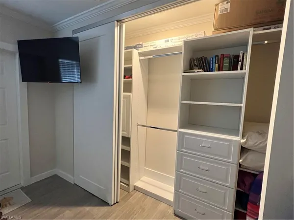 a view of walk in closet