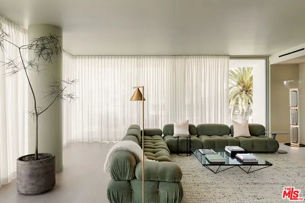 $5,995,000 | 9200 Wilshire Boulevard, Unit 202W, Beverly Hills, CA 90212