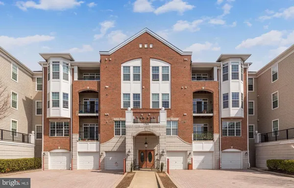 $515,000 | 5900 Great Star Drive, Unit 208, Clarksville, MD 21029