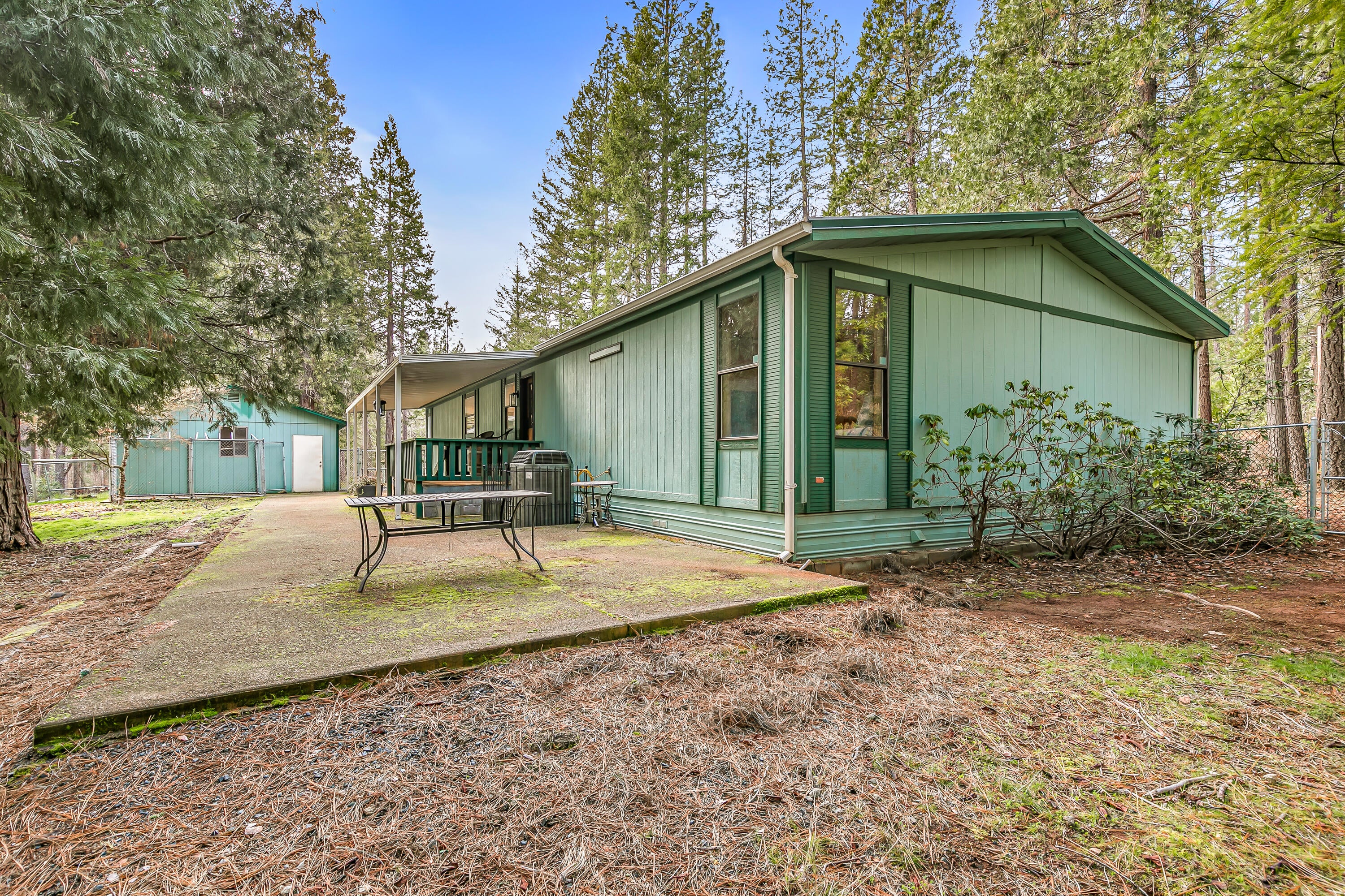 3610 Pleasant Creek Road Rogue River, OR 97537 - Photo 33 of 110 House 1- Exterior