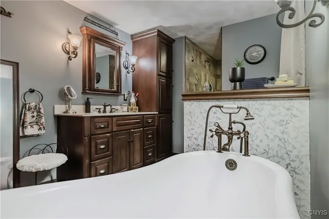 $285,000 | 9571 Summit Road, Paris, NY 13318