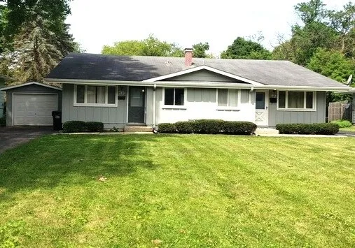 $1,800 | 70 Pine Court, Crystal Lake, IL 60014