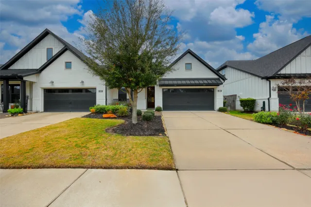$379,000 | 11819 Tranquility Summit Drive, Cypress, TX 77433