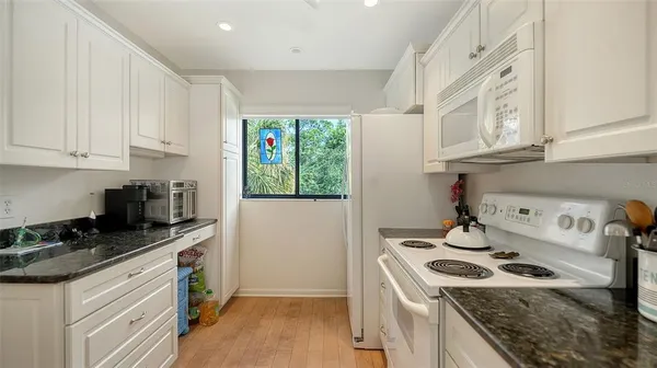 $2,500 | 1611 Clower Creek Drive, Unit HA237, Sarasota, FL 34231