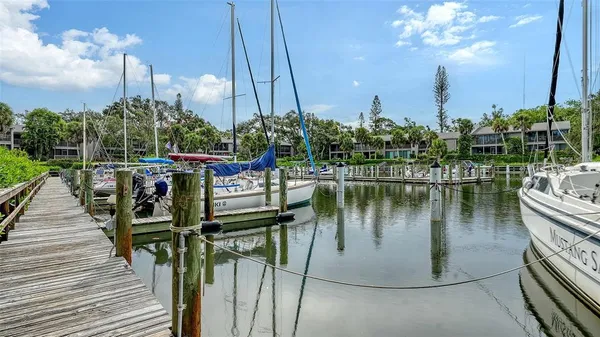 $2,500 | 1611 Clower Creek Drive, Unit HA237, Sarasota, FL 34231