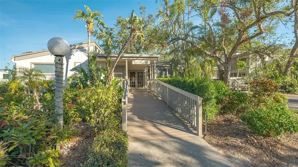 $2,500 | 1611 Clower Creek Drive, Unit HA237, Sarasota, FL 34231