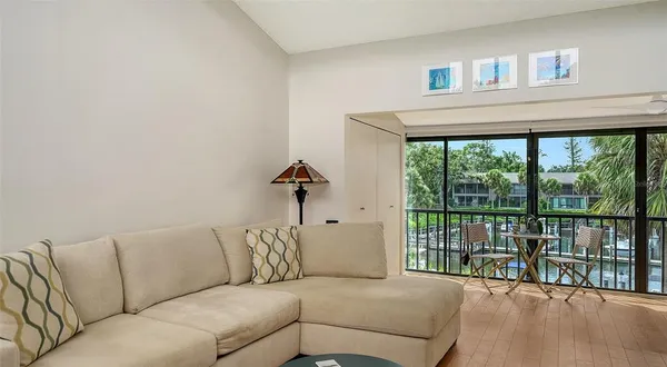 $2,500 | 1611 Clower Creek Drive, Unit HA237, Sarasota, FL 34231