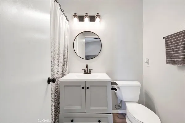 $765,000 | 297 West Kirkwall Road, Azusa, CA 91702