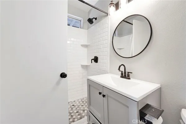 $765,000 | 297 West Kirkwall Road, Azusa, CA 91702