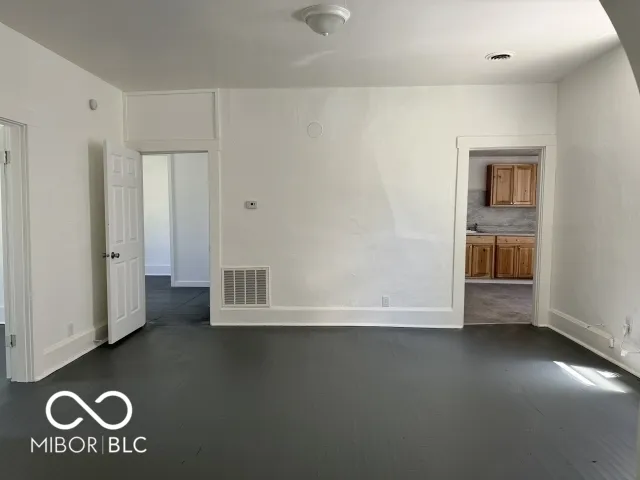 $96,900 | 408 West Kickapoo Street, Hartford City, IN 47348