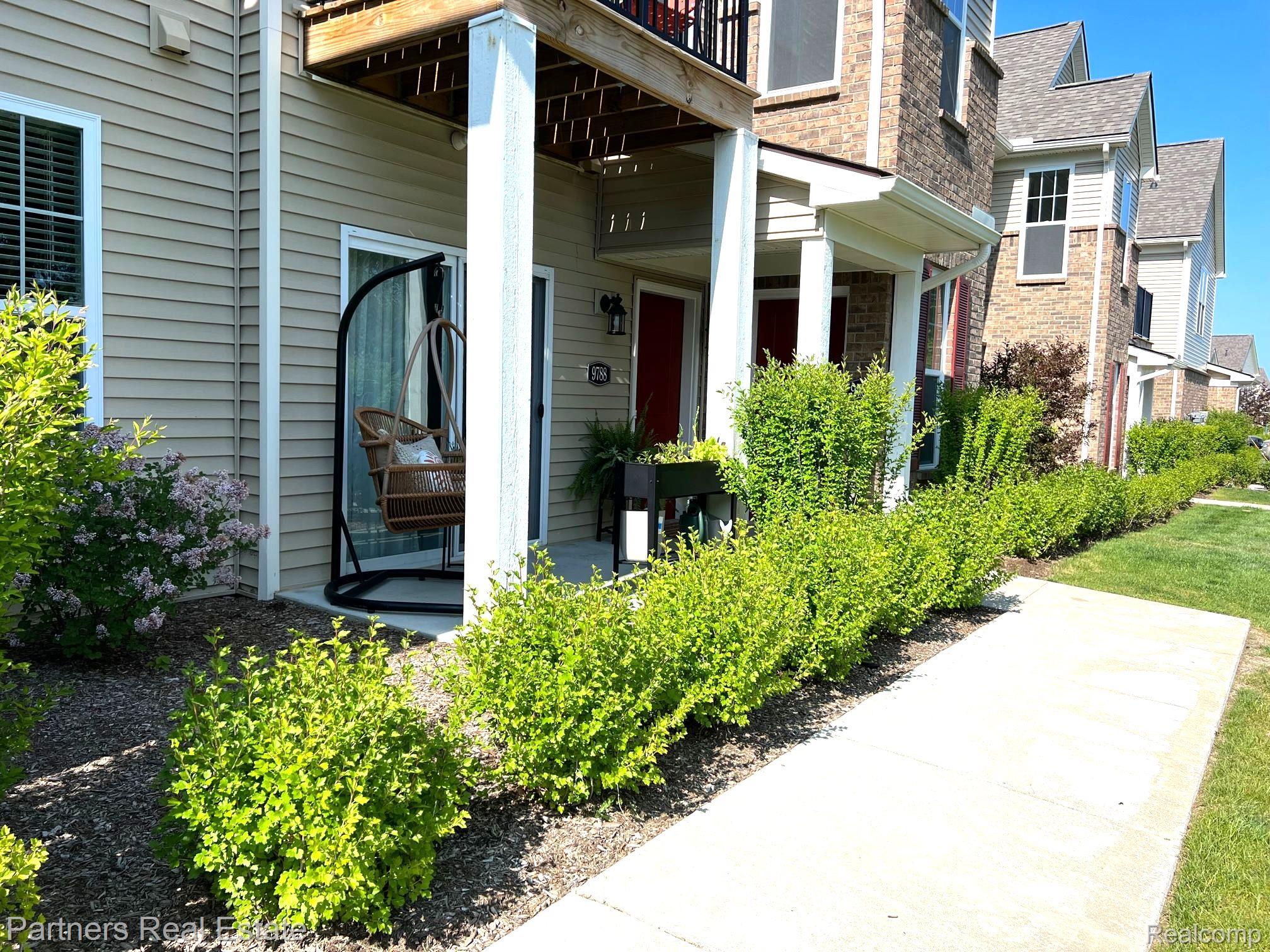 9788 Ridge Run Street, Unit 65 Howell, MI 48855 - Photo 2 of 28 Gallery Image 2