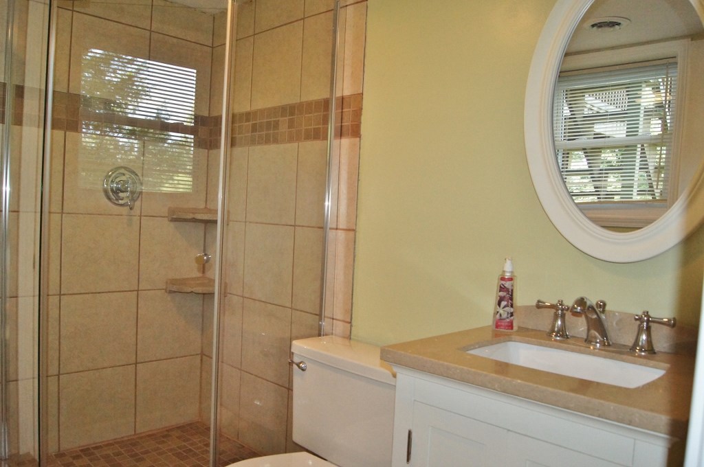 1427 Wooster Road Winona Lake, IN 46590 - Photo 16 of 28 Gallery Image 16