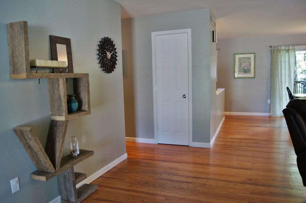 1427 Wooster Road Winona Lake, IN 46590 - Photo 4 of 28 Gallery Image 4