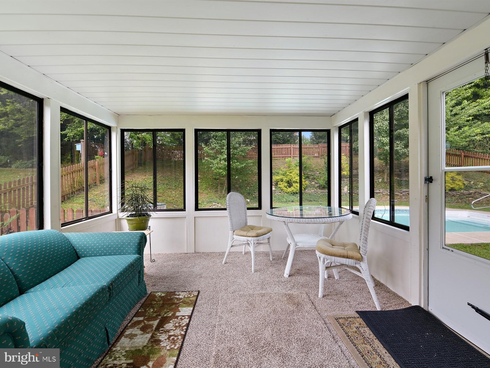 111 Ridings Way Lancaster, PA 17601 - Photo 11 of 30 4 Seasons Room