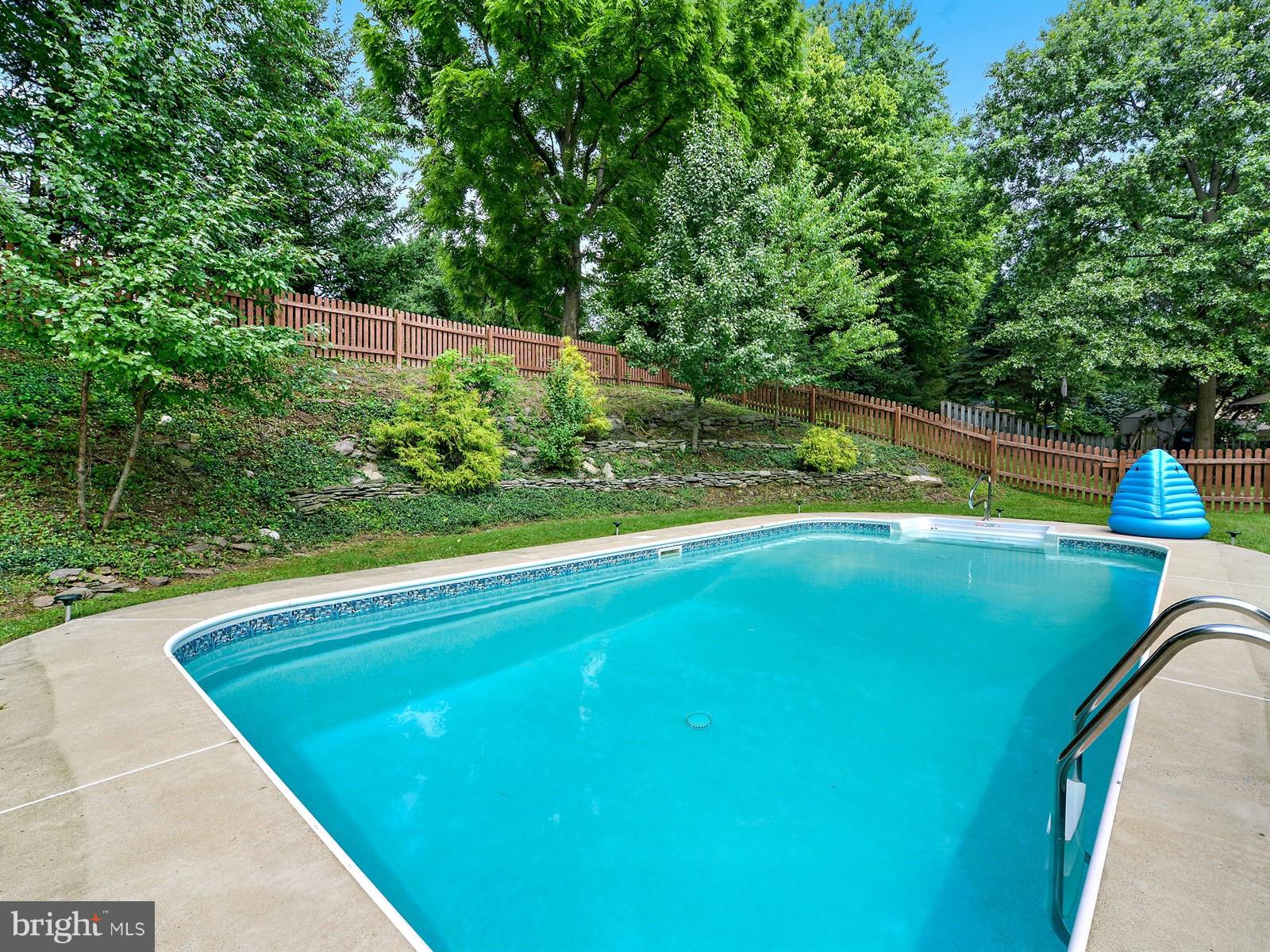 111 Ridings Way Lancaster, PA 17601 - Photo 12 of 30 In-Ground Pool