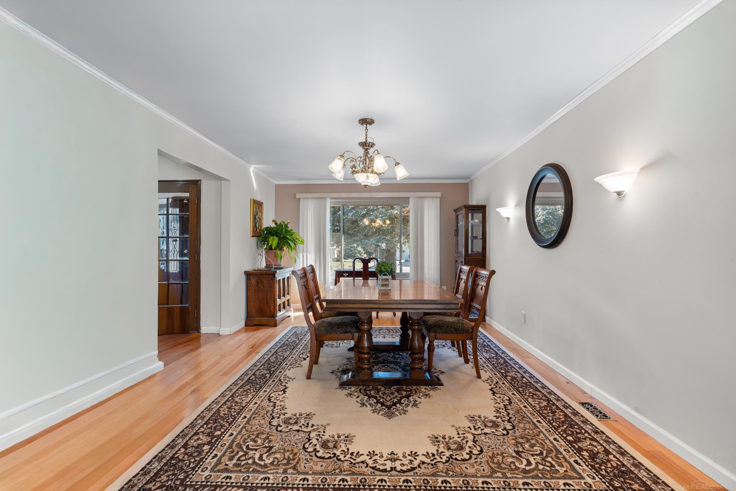 2352 Cumberland Road Rochester Hills, MI 48307 - Photo 6 of 39